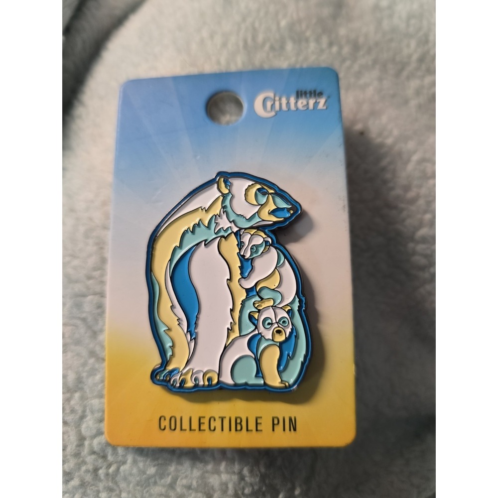 Little Critterz Collectible Pin Realistic Enamel Pin Badge Polar Bear LCBP0109